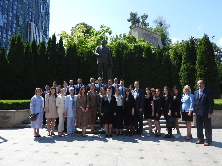 Winners of the Essay Contest 'Heydar Aliyev: The Phenomenon of Leadership' Awarded in Ukraine