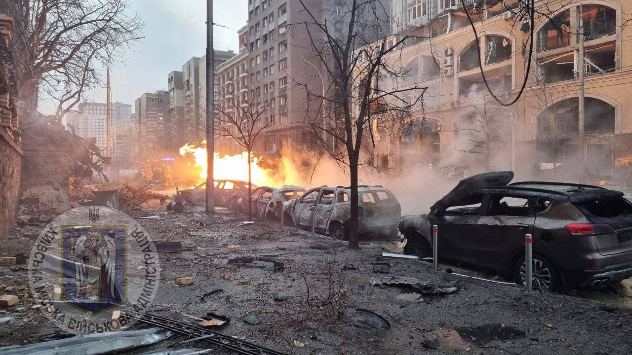 Tragic Morning in Kyiv: Russian Missile Attack Leaves Casualties and Damage